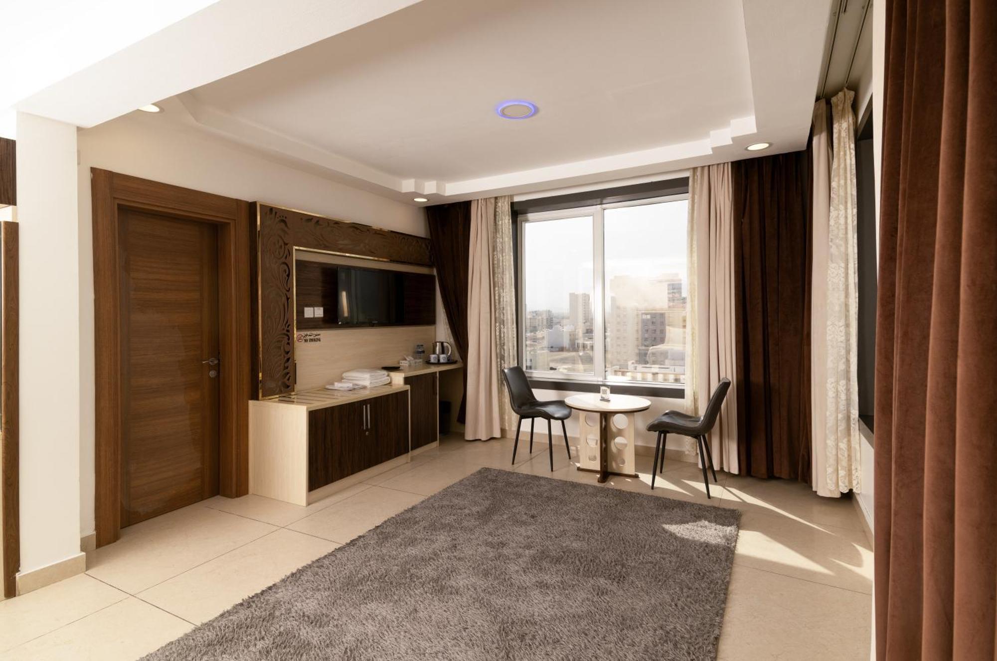 Diamond Star Hotel فندق النجمة الماسية Сиб Екстериор снимка
