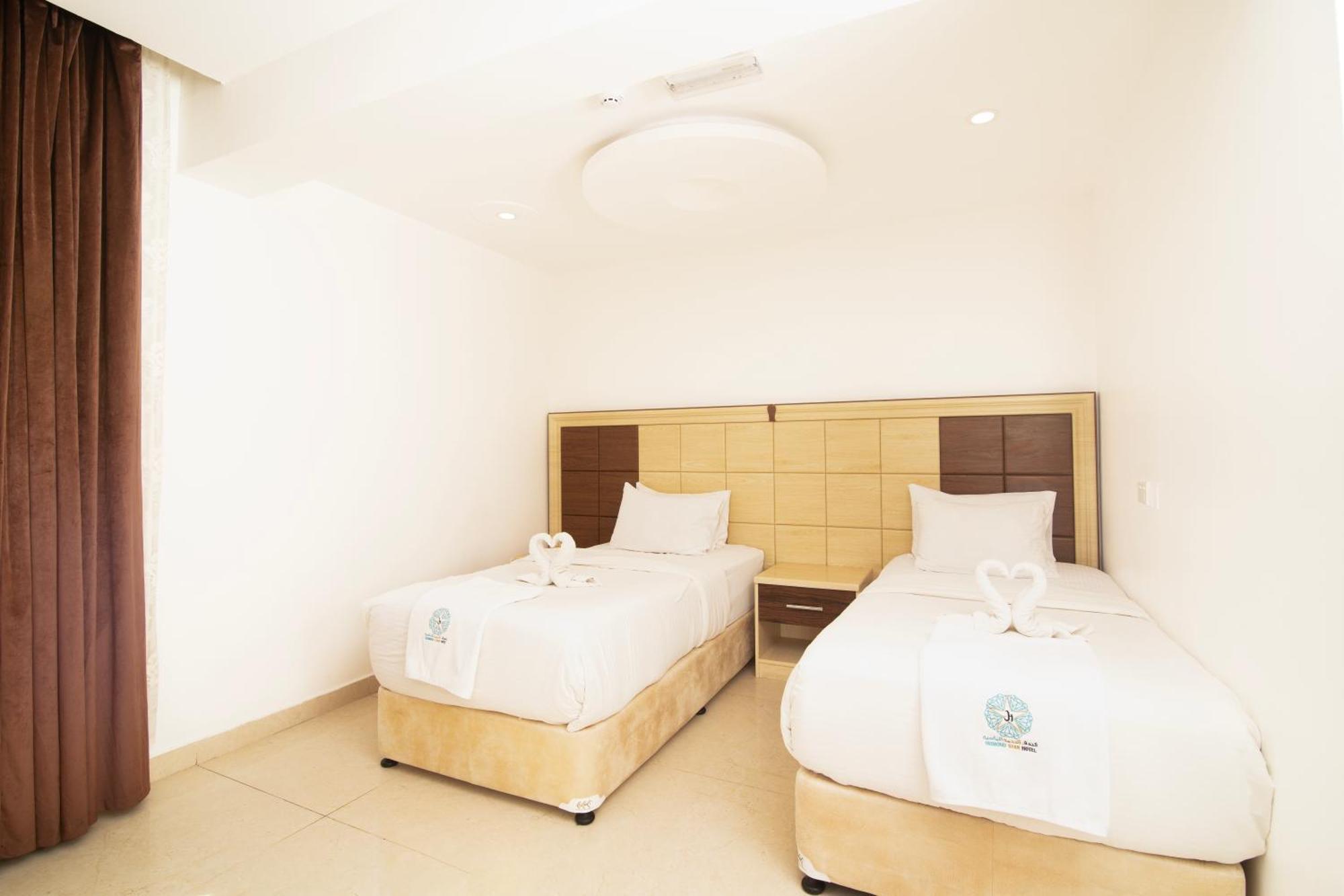 Diamond Star Hotel فندق النجمة الماسية Сиб Екстериор снимка