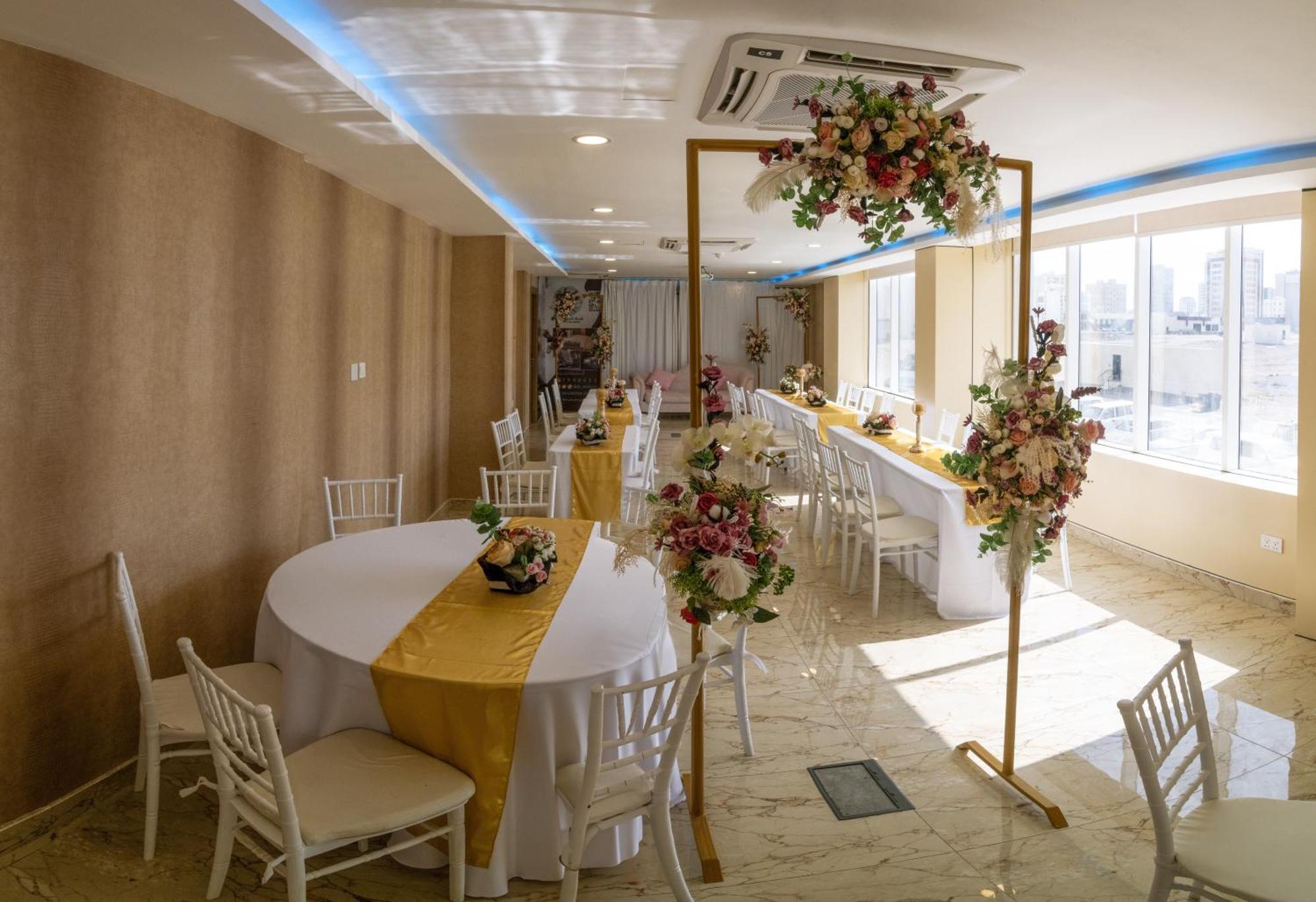 Diamond Star Hotel فندق النجمة الماسية Сиб Екстериор снимка