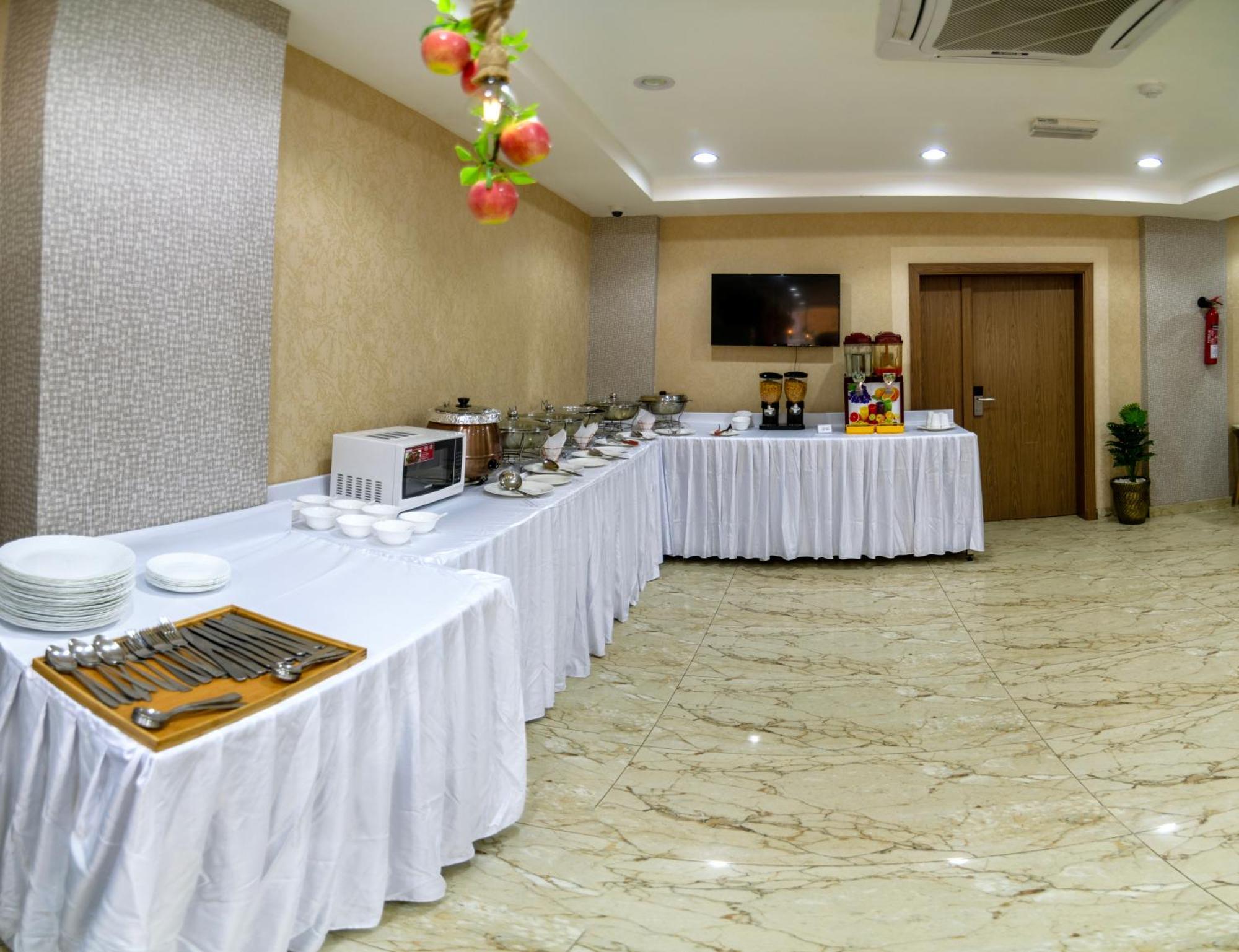 Diamond Star Hotel فندق النجمة الماسية Сиб Екстериор снимка