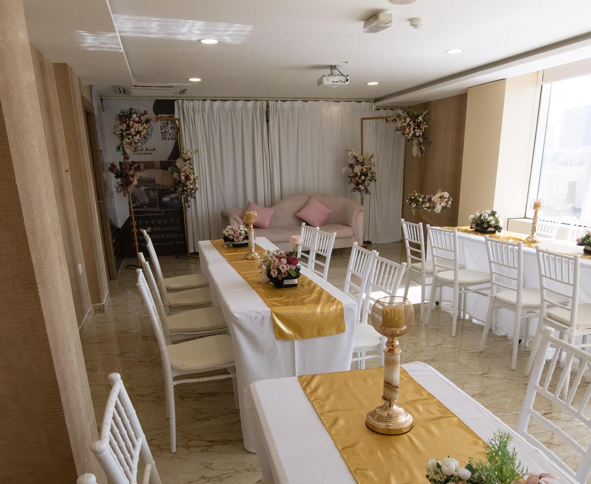 Diamond Star Hotel فندق النجمة الماسية Сиб Екстериор снимка