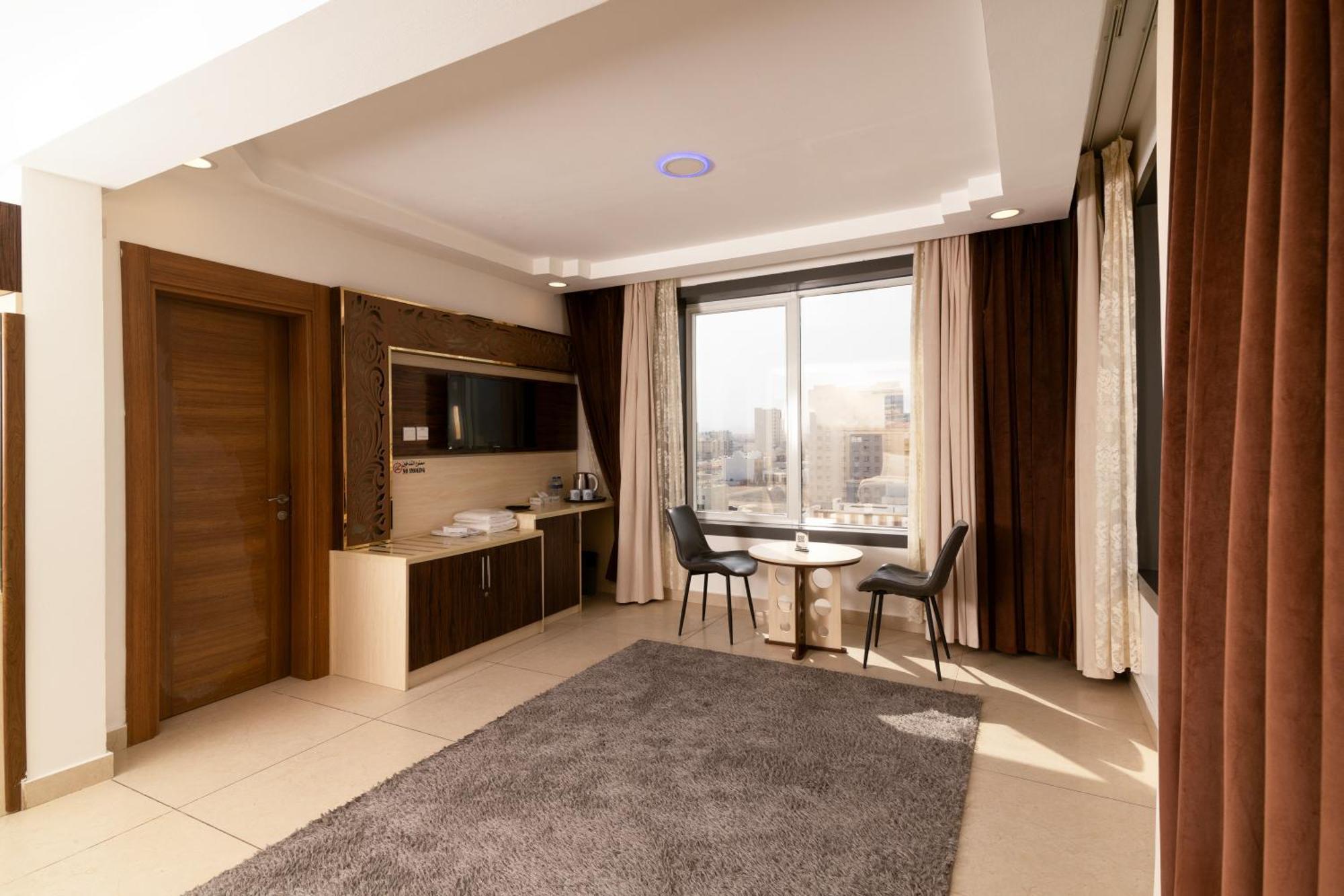 Diamond Star Hotel فندق النجمة الماسية Сиб Екстериор снимка